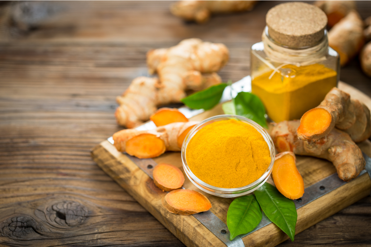 Turmeric vs Curcumin Which Should You Take for Pain? Hempvana